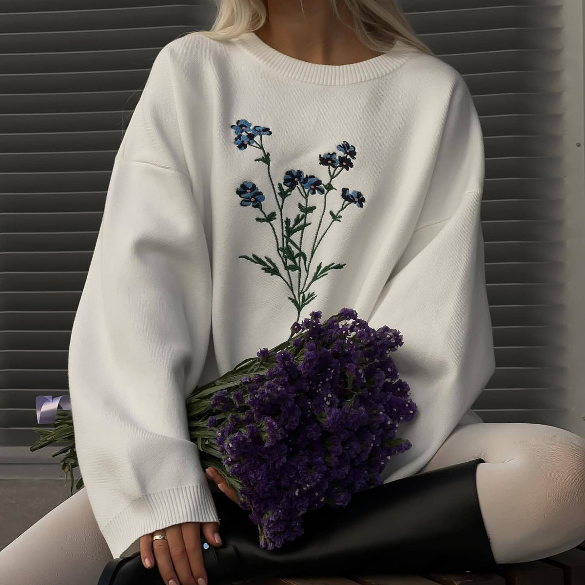 Autumn Flower Embroidered Crew Neck Sweater Brit Style